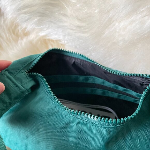 NWT Baggu Small Crescent Bag - Cypress - Picture 10 of 10